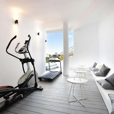 7 Bedrooms With Sea View Private Pool And Jacuzzi At 3 Km Away From The Beach